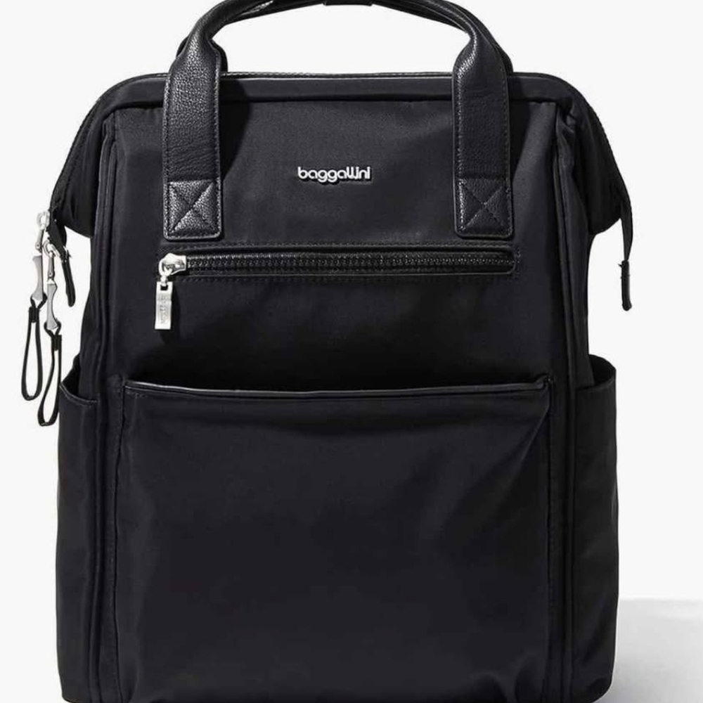 Baggallini Black Soho Backpack